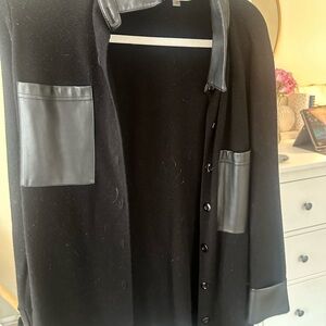 Sioni Black Blazer Modern Lightweight Design